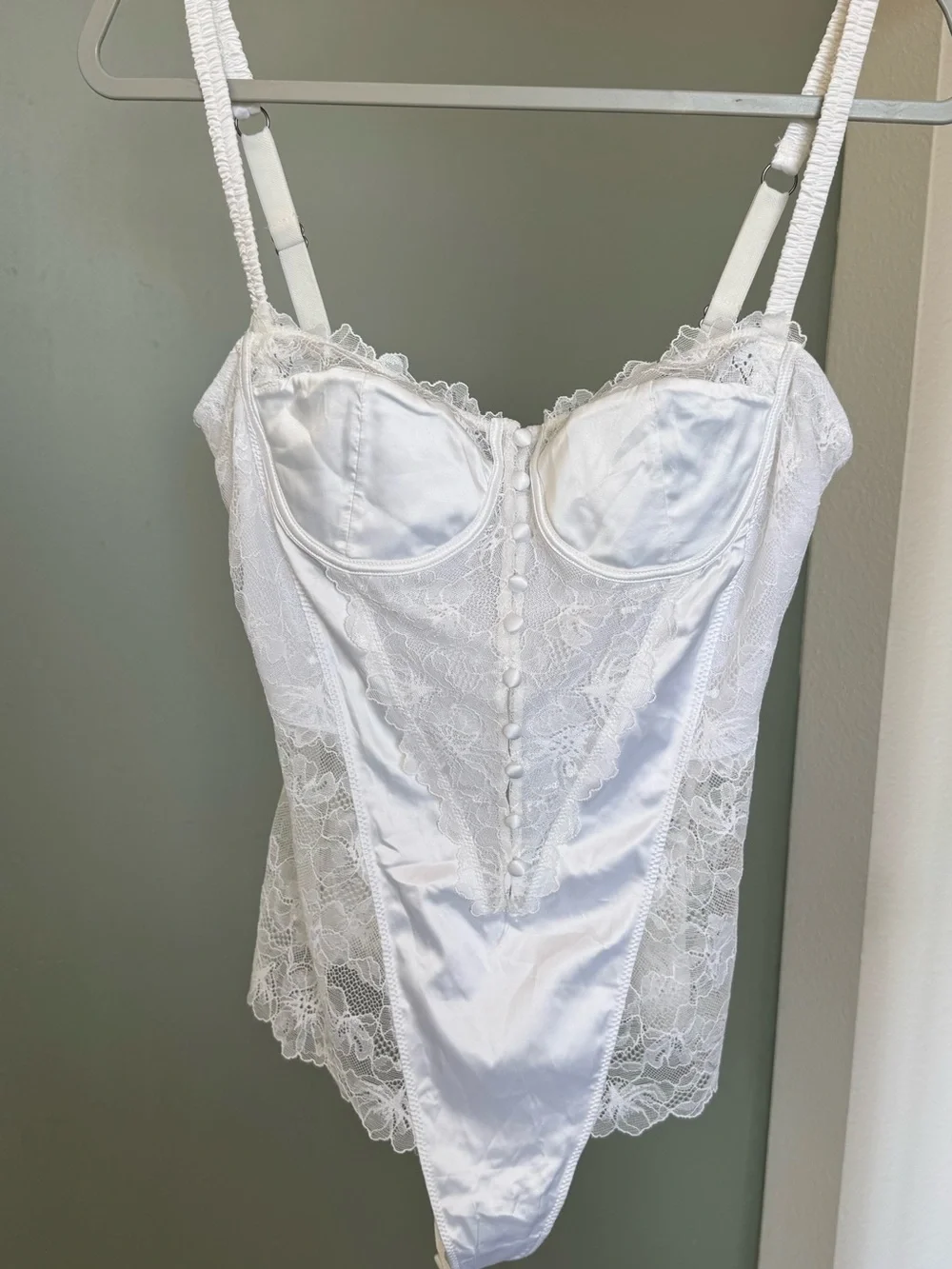 Free People Afternoon Kiss Lace Bustier Bodysuit M